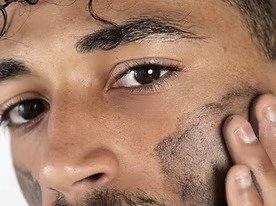 imgi_3_man-doing-his-face-care-routine-min