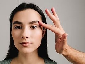 imgi_5_blepharoplasty-get-rid-excess-skin-from-eyelids-going-through-eyelids-surgery-manage-saggi